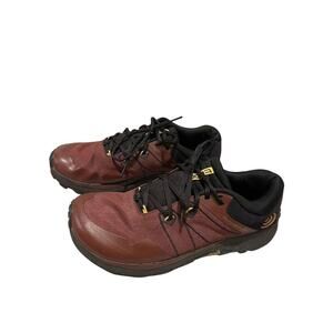 Topo Athletic Men's Runventure 4 Trail Running Shoes Burgundy & Black Size 9